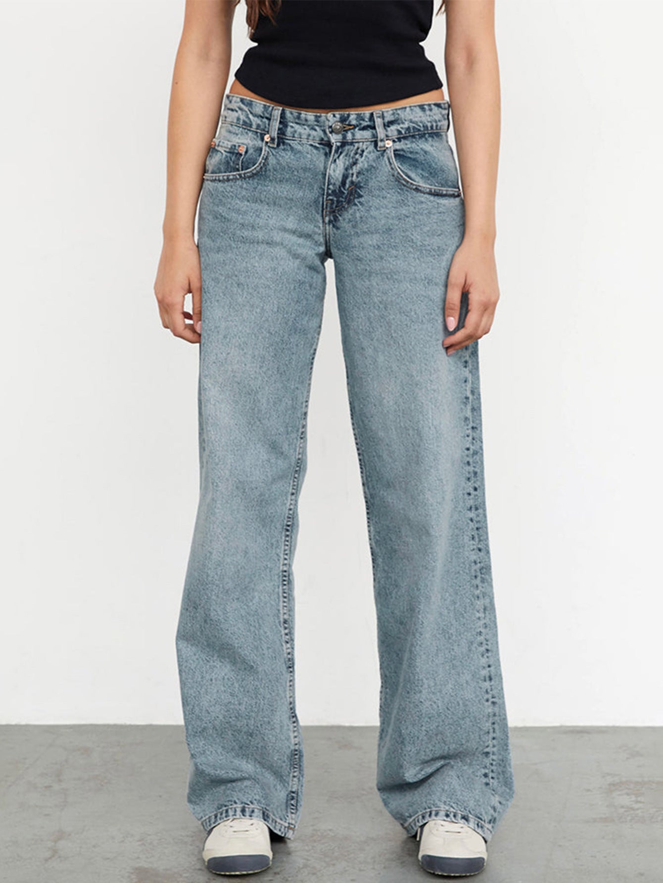 Affordable high waist straight leg denim jeans for women | Sizhub