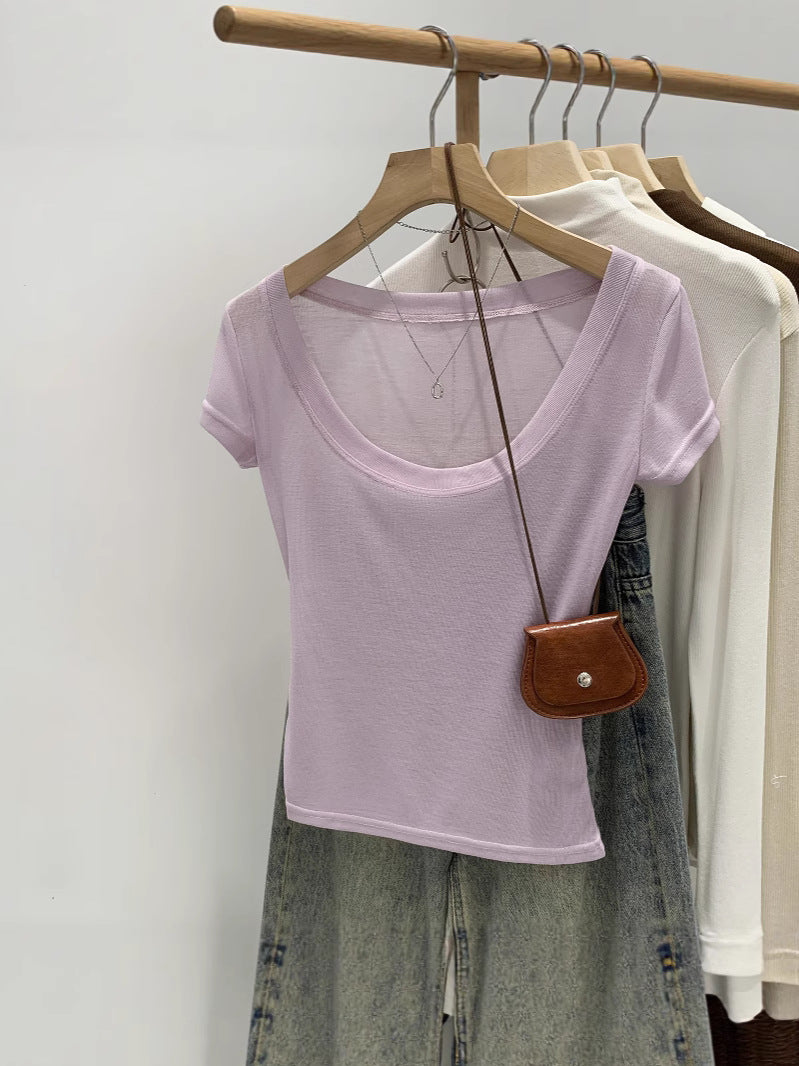 U-collar Short-sleeved T-shirt