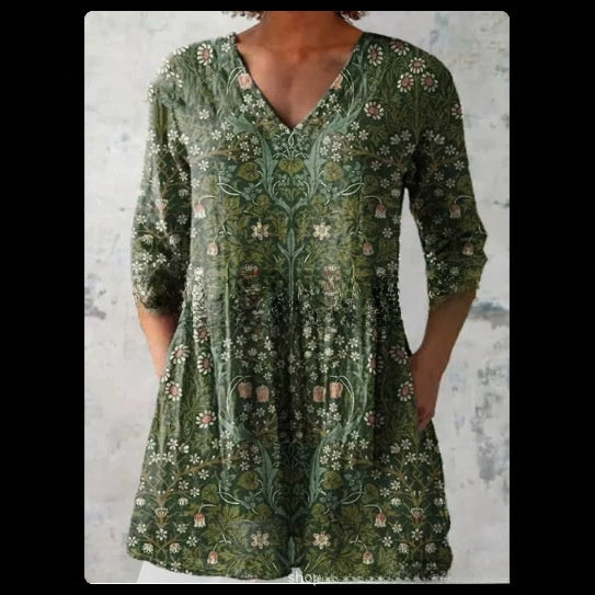 Womens Loose Digital Print V-Neck Short Sleeve T-Shirt